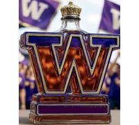 300ml Mini Whiskey Bottle Glass Decanter 3D Engraved Funny Animal Liquor Dispenser Hand-Blown Leak-Proof Wineware, Home Bar Office Table Decor Gift