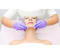 30min facial & VIP Mini Spa (soak scrub mask Gel polish & Back massage)females