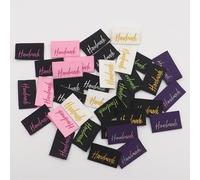 35 Piece Handmade Woven Label Set - Woven Labels for Sewing - 7 Colours & Variations - Fabric Labels for Clothes, Bags, Hats & DIY Projects - Sewing Label Handmade - Polyester Woven Labels