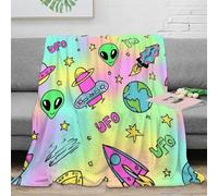 3D Printed UFO cartoon space Warm Blanket Microfiber Warm Thermal Bedding Soft vibrant retro alien Travel Blanket Compact Portable for Campers Travellers Students Young Adults 70×80inch(180x200cm)