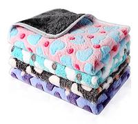 4 Pieces Guinea Pig Blankets Waterproof Small Animal Bed Blanket Washable Washable Absorbent Guinea Pig Cage Liners Reusable (Heart Pattern, 60 x 40cm)