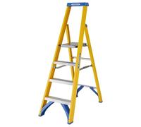Werner 4 Tread Fibreglass Platform Step Ladder (H)1540M