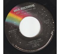 45vinylrecord I Keep On Putting On/Why Can't He Be You (7"/45 rpm)