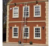 Trade Master Pro® 3 Section Extension Ladder | Auto Locking Clips | Aluminium | Anti Slip Stabiliser bar | Massive 150kg Weight Rating | EN131 Pro Certified (5.69m)
