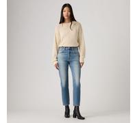 501® Cropped Lightweight Jeans Roaming On Two