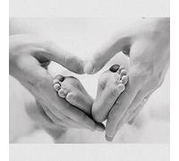 5D Diamond Painting Kits Black White Mother Hands Hold New Born Baby Feet DIY Paint with Full Drill Round Diamond Art Crystal Craft Cross Stitch Room Decoration 30x40cm