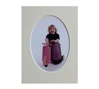 7" x 5" Oval Photo Mount for 5" x 3 1/2" Photo (Cream)