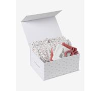 8-piece baby gift set: 1 rattle, 1 travel changing mat, 5 wipes, 1 pouch printed white
