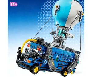 954pcs Popular Game Fortnite Battle Blue Bus Car Model 77073 Building Blocks
