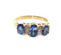 9ct Yellow Gold Ladies Ceylon Sapphire & Diamond Ring - Size Q