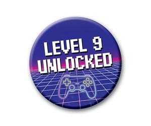 9th Birthday Badge - 76mm Level 9 Unlocked Pin Badge Button Video Game Birthday Gift for Boys