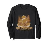 A Bear in The Forest Poconos Pennsylvania Vintage Outdoors Long Sleeve T-Shirt
