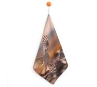 A Bird Landing on The Ground Hand Towels Quick Drying Absorbent Soft Washcloth Towel for Kitchen Bathroom Home