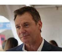 A 'ohe ia e loa'a aku, he ulua kapapa no ka moana