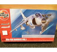 Airfix Model Set - A04053B Fairey Swordfish Mk.I Model Building Kit - Plastic Model Plane Kits for Adults & Children 8+, Set Includes Sprues & Decals - 1:72 Scale Model, Blue