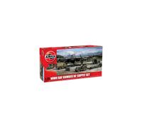 A05330 1:72 WWII Bomber Re-Supply Dioramas and Buildings Model Set, Green, Grey, 1:72 Scale