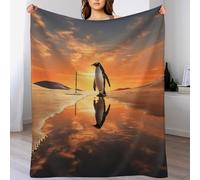 AASWDFR Penguin Blanket Throw Bedspread Soft Fluffy Warm Light Flannel Fabric Perfect for Adults Or Children's Gifts 150×200cm