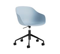 About a Chair AAC252 / AAC 252 Chair Hay