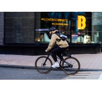 ABUS Urban-I 3.0 city helmet - bike helmet with rear light, peak and magnetic fastener - for men and women