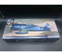 Academy 1:72 Model Kit WWII USN Fighter F6F-3/5