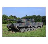 Academy 13428 German Army Leopard 2A4, ca.1980s-2000s 1:72 Model Kit