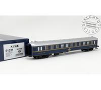ACME 51022 CIWL Type Blue With Yellow Stripes, One Vestibule, EIC Construction