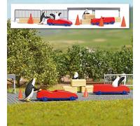 Action Set: Penguins Soapbox Race OO/HO Gauge Busch 7924