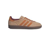 adidas Men's Gazelle Indoor Sneaker, Warm Sandstone/Craft Ochre/Shadow Red, 8 UK