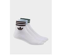 adidas Originals Unisex 3 Stripe Ankle Socks 3 Pack, White/Auco/Crsk/Cgree, Size Xs, Women White/Auco/Crsk/Cgree