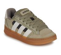 adidas Shoes (Trainers) GC ALPHA SK8 in Beige 4.5