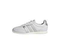 adidas Women's BARREDA LO Shoes, Crystal White/Silver met./Off White, 5 UK