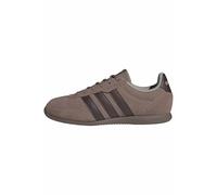 adidas Shoes (Trainers) BARREDA LO in Beige 4.5