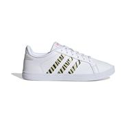 Adidas Womens Courtpoint Size: UK 5, Colour: White