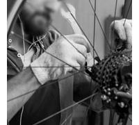 Adjustable open end wrench with slim profile and strong forged materials, for repair and maintenance tasks requiring precision in For Tight spaces (8-9mm)