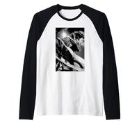 Aerosmith Live Steven Tyler Get A Grip Era By Andy Willsher Raglan Baseball Tee