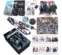 Aespa gift box new album "MY WORLD" peripheral keychain sticker, small card lanyard standing gift package (AESPA gift box 2nd generation)