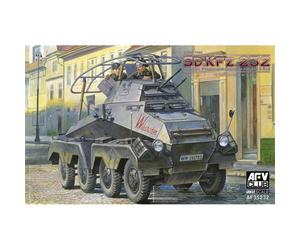 AFV Club 1:35 Sd.Kfz.232 Schwerer Panzerspähwagen (early) Model Kit AFV35232