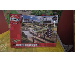 Airfix 1:32 FRONTIER CHECKPOINT New Sealed See Box War Model Kit D-day