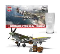 AIRFIX - Model Set - A17001A Supermarine Spitfire Mk.IXc - Flying Dray Model Aircraft Kit - Plastic Plane Kits for Adults, Set Includes Special Edition Pint Glass - 1:24 Scale