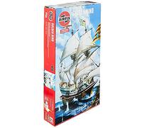 Airfix Vintage Classics Set - A09258V Golden Hind - Plastic Model Ship Kits for Adults & Children 8+, Set Includes 109 Pieces - 1:72 Scale Model Ship Set