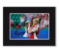 Alessia Russo Arsenal Ladies - 2025 Champions League Winner Signed 8x6 Inch Mounted Photo Print With Pre Printed Signatures That Would Make A Great Gift For Any Fan And Is Ready To Be Framed.