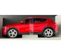 Alfa Romeo Tonale in Red, 1:24 Scale Diecast Car model from Bburago