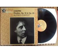 Alfred Cortot - Etudes op. 10 and op. 25. Alfred Cortot. References Mono