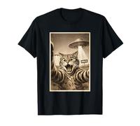 Alien Invasion Funny Shocked Cat Selfie UFO Encounter T-Shirt