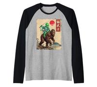 Alien Samurai on Bigfoot Japanese Anime Ukiyo-e Art Graphic Raglan Baseball Tee