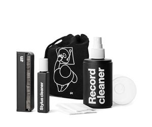 am 3-in-1 Vinyl Record Cleaning Kit - Includes Vinyl Cleaner Spray, Anti-Static Carbon Fibre Brush, Stylus Cleaner & Microfibre Cloth - Vinyl Record Cleaner for Better Sound - Designed in Denmark