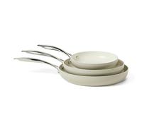 Amazon Basics Ceramic Non-Stick Frying Pan Set, 3-Piece, All Hob Compatible Cookware, Dishwasher Safe, Linen Grey