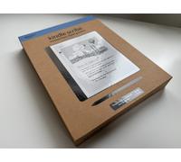 Amazon Kindle Scribe (32 GB) - Redesigned display with uniform borders. Now write directly on books and documents. With built-in notebook summarisation. Includes Premium Pen - Tungsten Grey