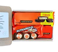 American Chocolate Treat Gift Box by SweetiePost | Peanut Butter Chocolate Gift Box | American Candy Selection | Chocolate Present for Peanut Butter Lovers
