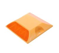Amosfun 2pcs Dual-sided Raised Reflective Road Markers for Vehicle Safety Night Visibility Pavement Studs to Promote Slow Speed and Traffic Control Driveways and Streets